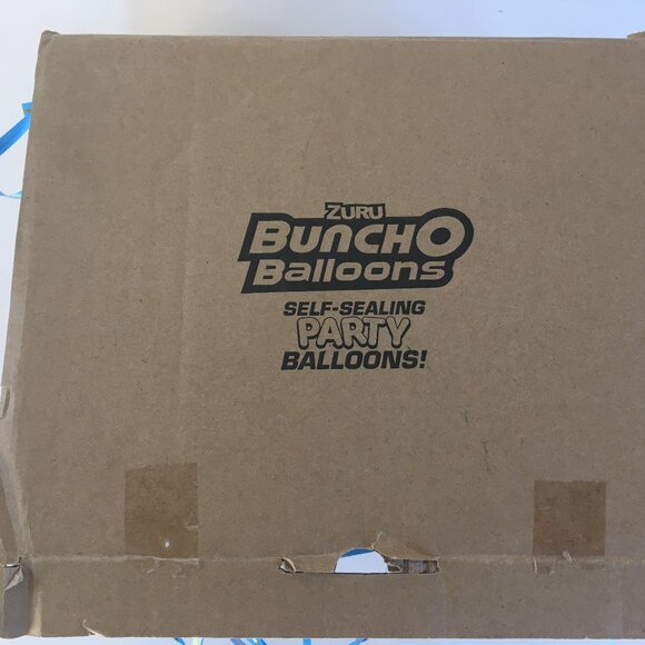 Zuru Bunch-O-Balloons Self-Sealing Party Balloons Pump - Picture 2 of 15